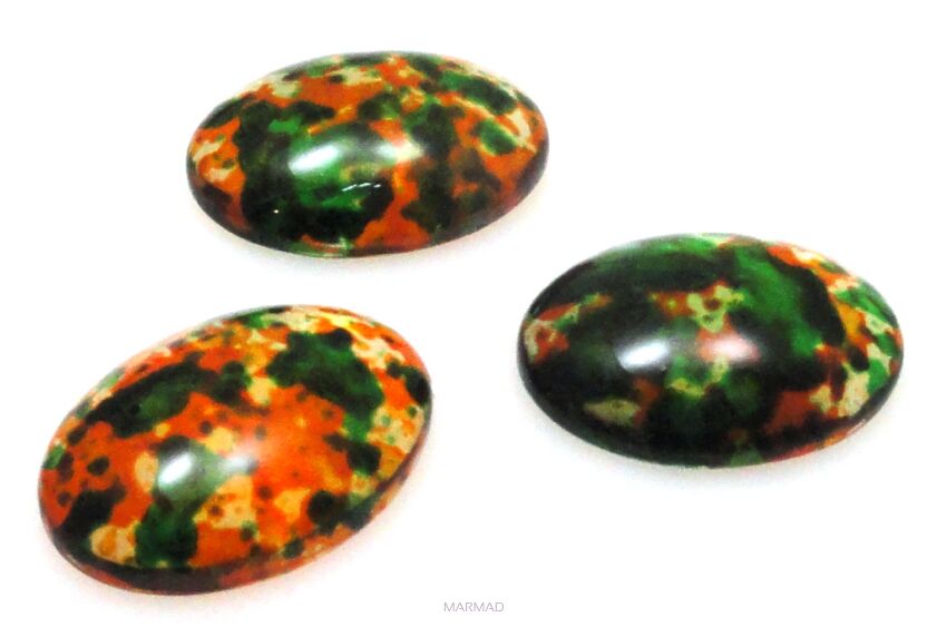 Kaboszon szklany - owal 18x13mm - zielono pomarańczowy