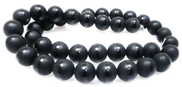 Onyks matowy z oszlifowanym paskiem - kula 10mm