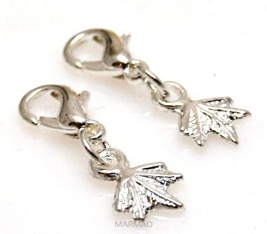 Charms z karabińczykiem - liść