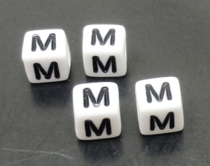 Alfabet litera M - kostka 6x6mm