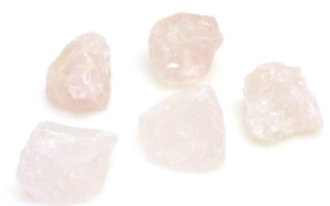 Kwarc różowy - surowe kamienie