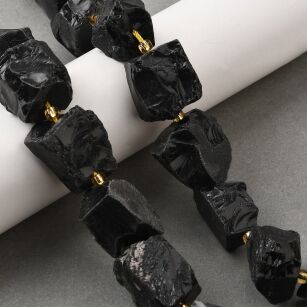 Obsydian - z otworem