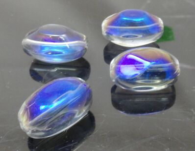 Orzech szklany księżycowy - 20x13mm - efekt AB