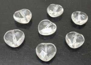Kryształ górski fasetowany - serca 10x10mm