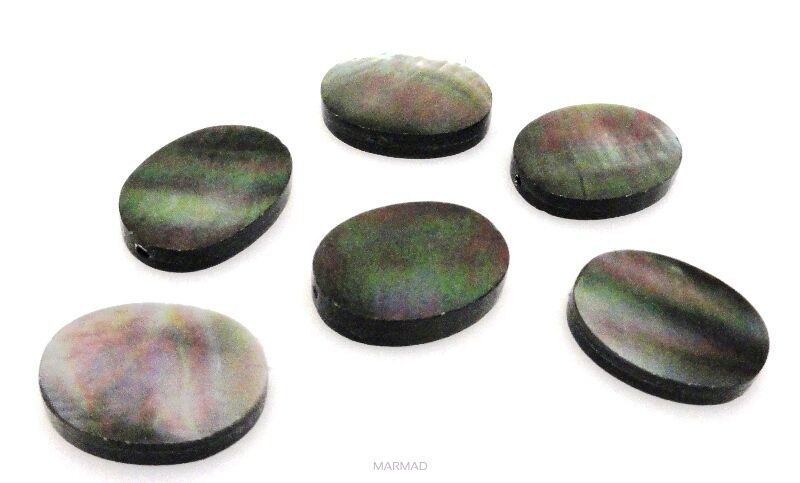 Muszla czarna - owal 14x10mm