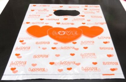 Opakowanie ozdobne 250x200mm - białe w czerwone serduszka